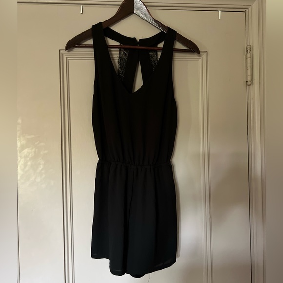 Forever 21 Backless Black Romper/ shorts jumpsuit with pockets - Picture 5 of 6